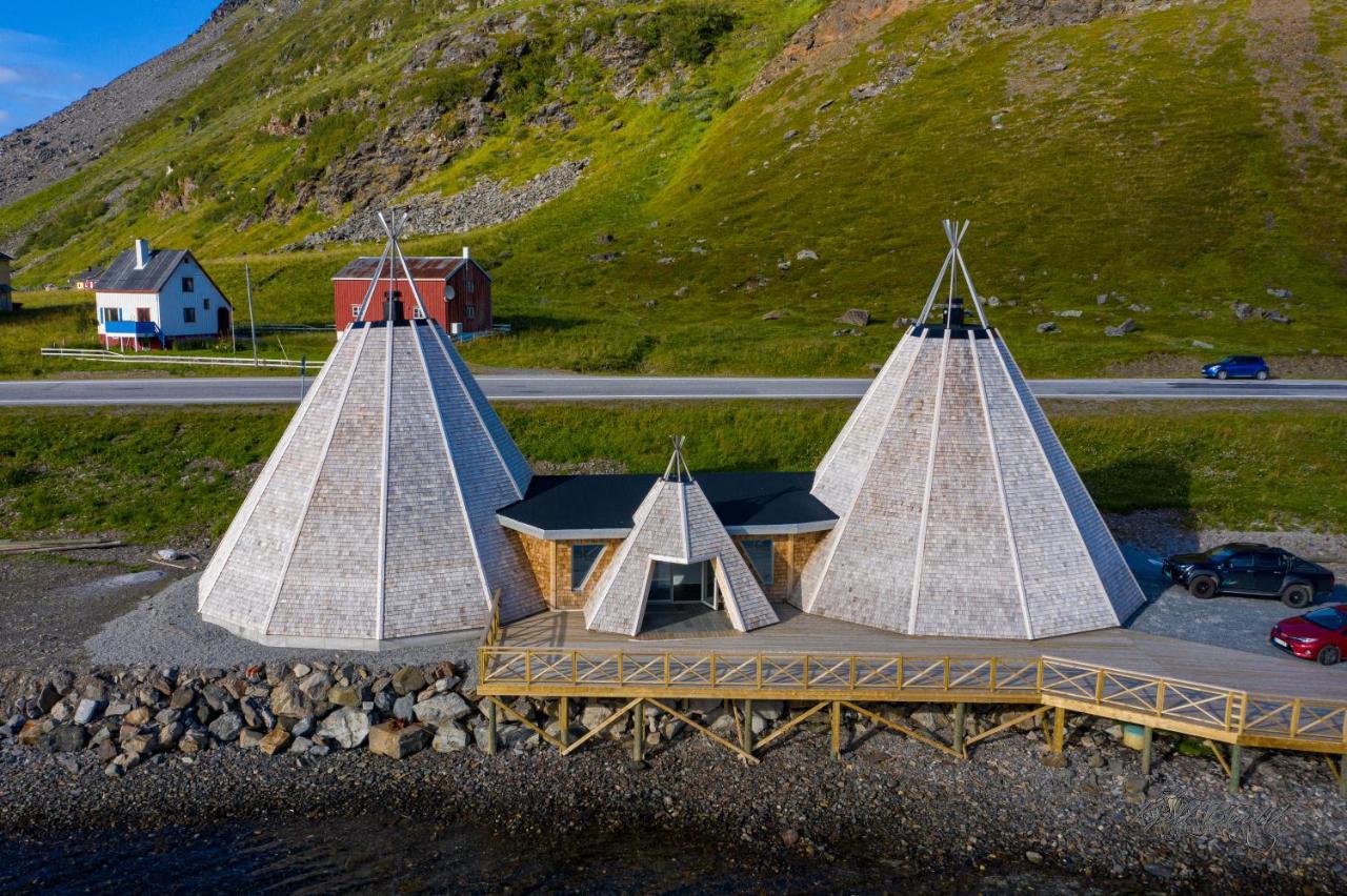 Sarnes Seaside Cabins Honningsvag Exterior photo